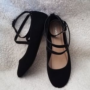 Strappy black ballet flats